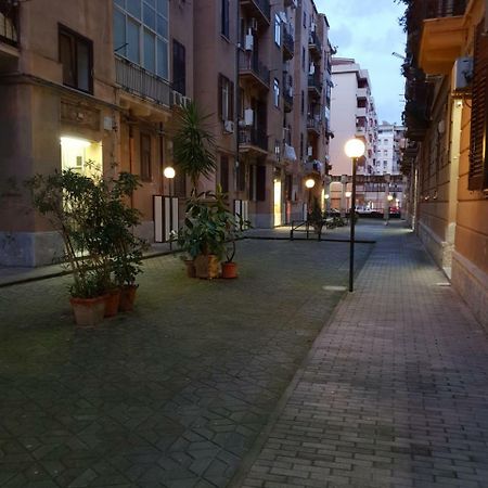 Palermo Inn Suite Kültér fotó