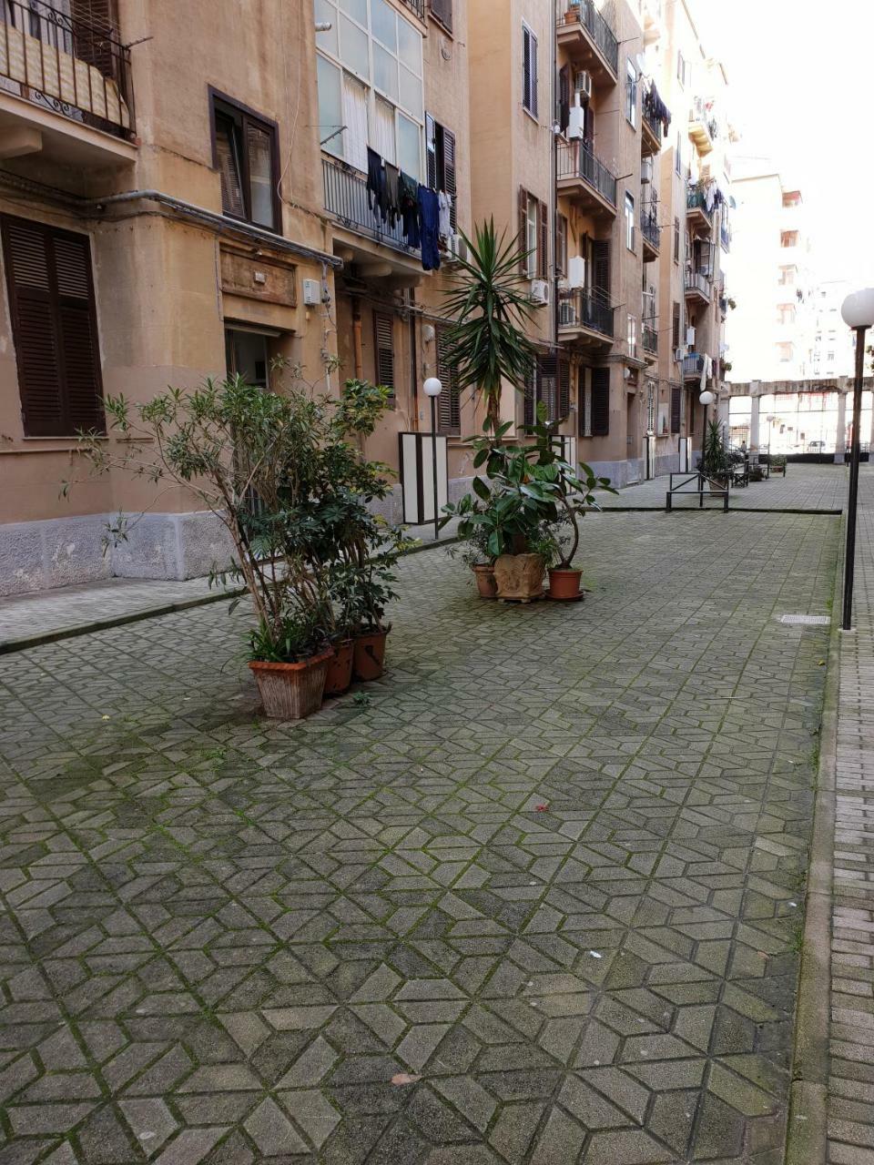 Palermo Inn Suite Kültér fotó