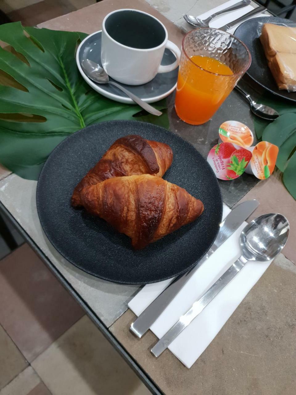 Palermo Inn Suite Kültér fotó
